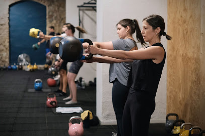 Kettlebells Barcelona - Functional Training CrossFitness HIIT Kettlebell Gym