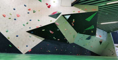 Cimax Climbing