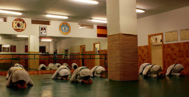 Gimnasio Victoria I