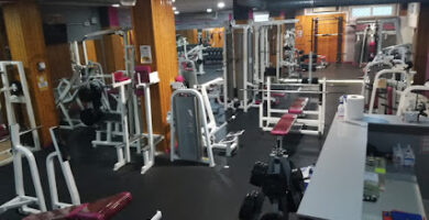 Gimnasio Gym Car Ciudad Jardín