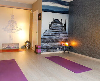 Centro Indira Yoga & Pilates - Oviedo