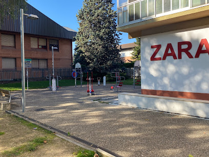 Zaramagako osasun parkea / Parque de salud Zaramaga (Salvatierra Kalea)