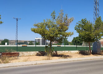 Zona deportiva baloncesto y futbol