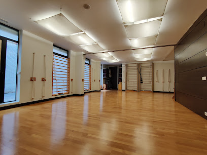 Escuela de Yoga Burgos SL