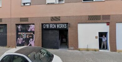 Gimnasio Iron Works